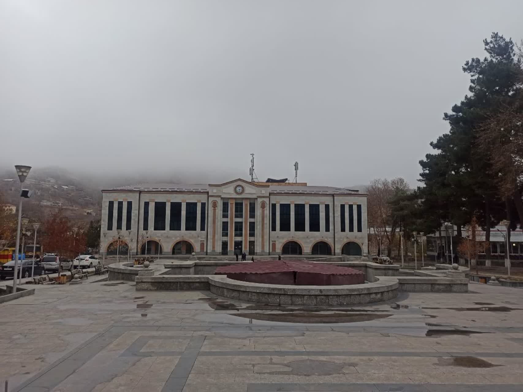 برپایی نمایشگاه تولیدات آذربایجان شرقی و منطقه آزاد ارس در «کاپان» ارمنستان