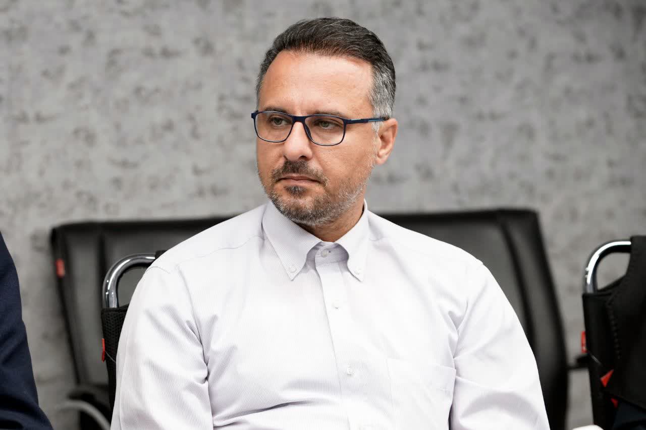 ممنوعیت نصب بنر داربستی در ارس