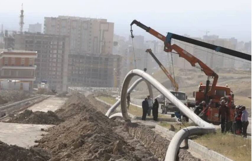 تلاش شبانه روزی کارکنان شرکت آب و فاضلاب برای اتمام طرح تامین آب جایگزین سد نهند