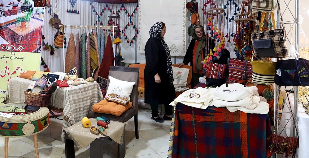 اشتغال ۲۰ هزار نفر در صنایع دستی آذربایجان‌ شرقی