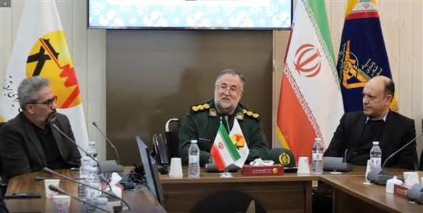 انقلاب اسلامی ایران، انقلابی منحصر به فرد در دنیاست
