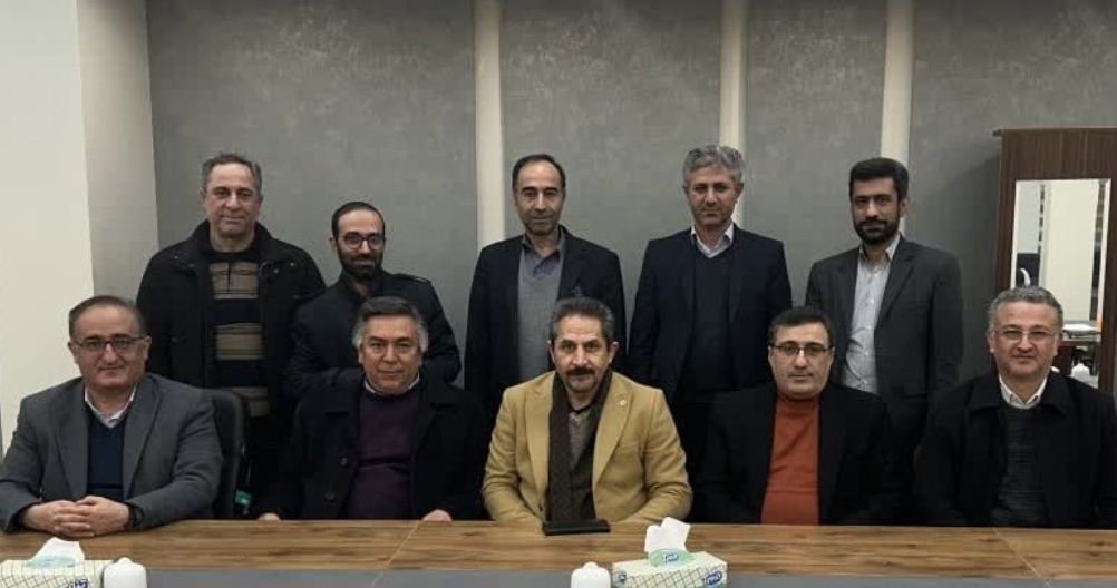 برگزاري جلسه مشترک کانون سردفتران استان، مرکز وکلاء و مرکز کارشناسان رسمي دادگستري آذربايجان شرقي