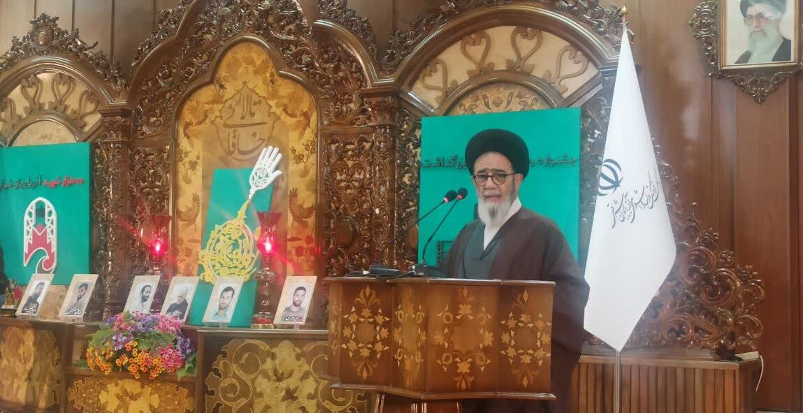 نقش محوری رسانه ها در انتقال پیام شهدا به نسل جوان