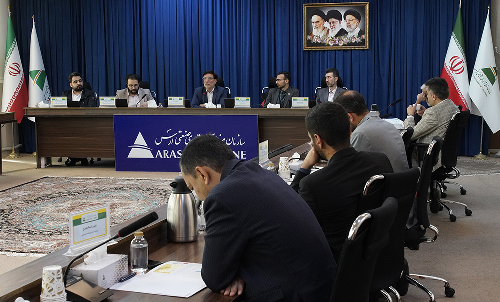 برپایی کارگاه های تخصصی با حضور اساتید مطرح کشور در حوزه تصویرسازی و رسانه بین المللی
