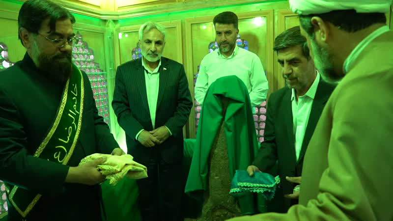 آئین غبارروبی ضریح مطهر امام زاده سیدمحمد کججانی