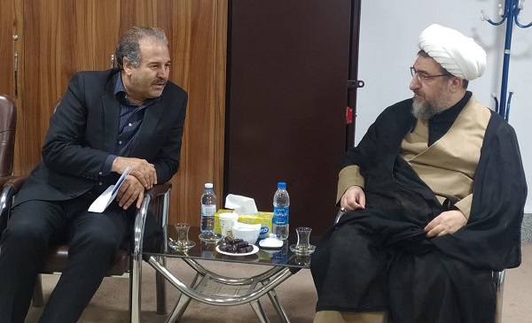 دیدار مدیر عامل آب و فاضلاب آذربایجان شرقی با امام جمعه موقت کلانشهر تبریز