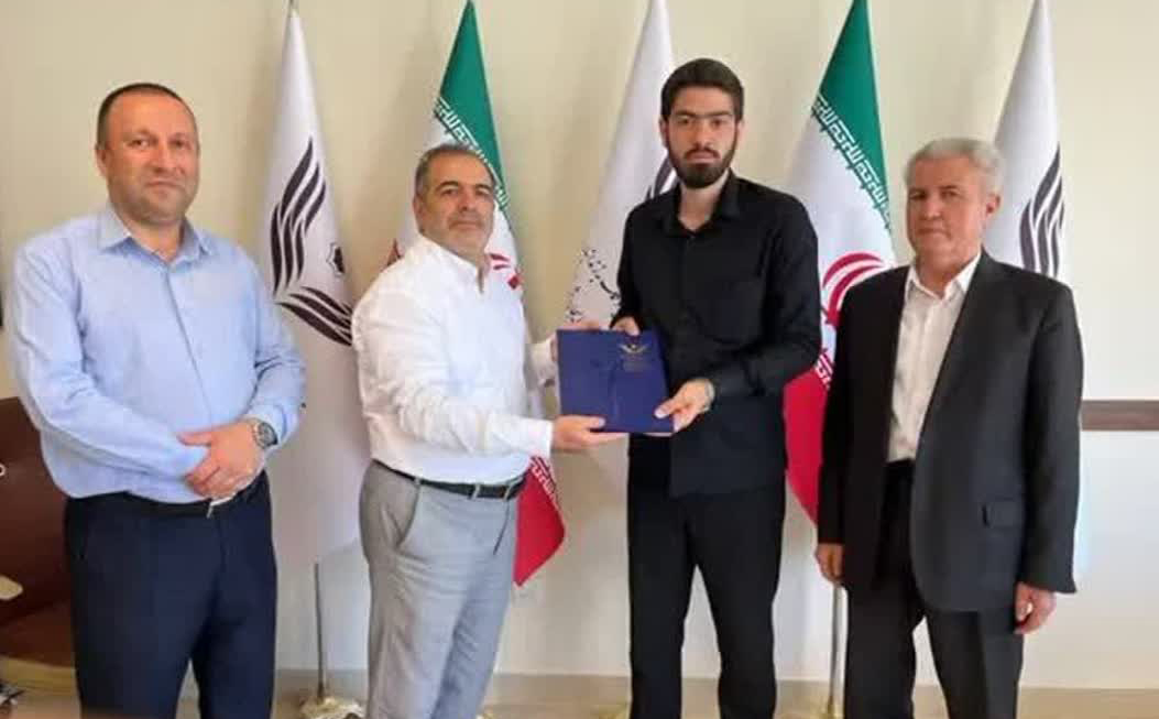 آزادی ۱۰ زندانی غیرعمد مالی با کمک خانواده شهید آل هاشم