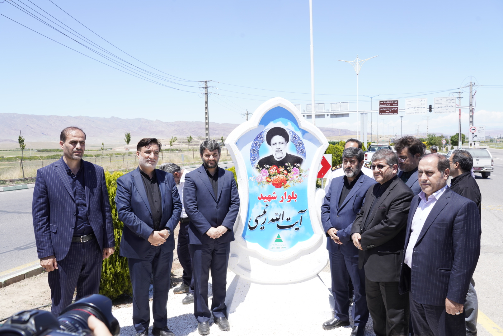 رونمایی از بلوار شهید رئیسی و میدان خدمت در ارس
