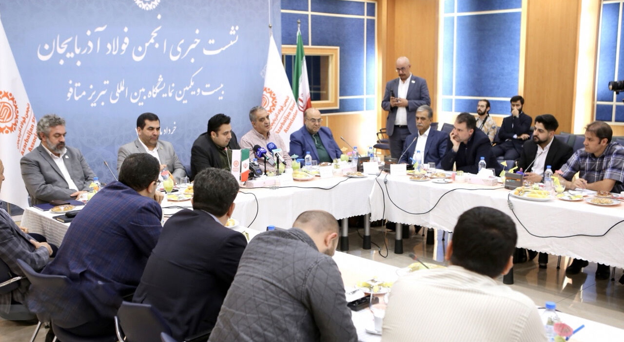 موانع موجود، اجازه صادرات ۲۰ میلیون تن مازاد تولید فولاد را نمی‌دهد