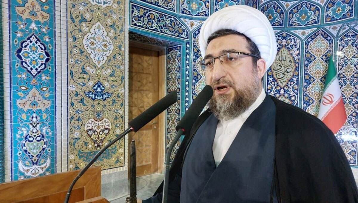 معارفه نماینده جدید ولی فقیه در آذربایجان شرقی با برگزاری مراسم استقبال مردمی در تبریز