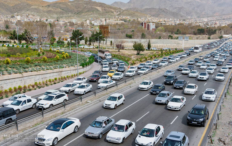 ثبت ۳۴ میلیون تردد خودرو از محورهای آذربایجان شرقی