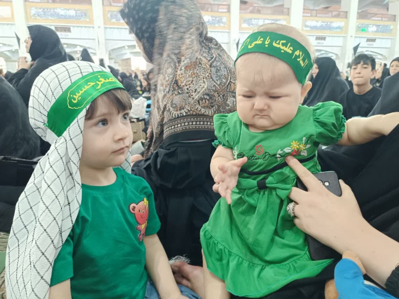 مکتب حسین(ع) و فرهنگ ایستادگی برابر ظلم عالم‌گیر شده است