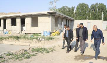 بازدید مدیرکل نوسازی مدارس آذربایجان شرقی از پروژه مدرسه ۱۲ کلاسه باسمنج