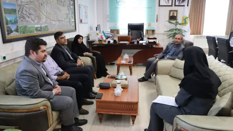 استقبال دانش‌آموزان سهندی از نخستین دوره جشنواره رینوفست