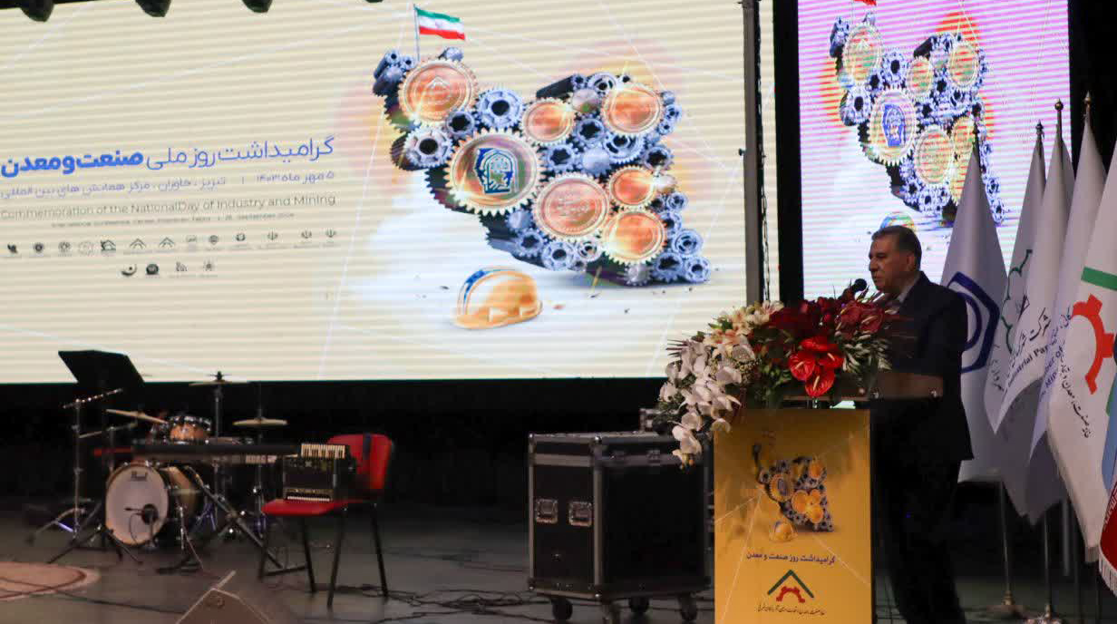 معضل بزرگ تسهیل صدور کارت بازرگانی برای اقتصاد کشور