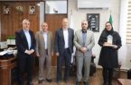 تجلیل مدیرکل نوسازی مدارس آذربایجان شرقی از مدیر جهادی مدرسه «نی باغی» کندوان
