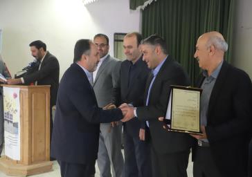 تعهد ۲۰ میلیارد تومانی خیرین در اولین جشنواره خیرین مدرسه ساز سراب