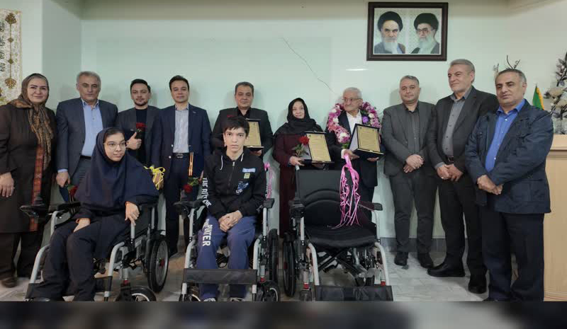دیدار مدیرکل نوسازی مدارس آذربایجان شرقی با دانش آموزان استثنایی
