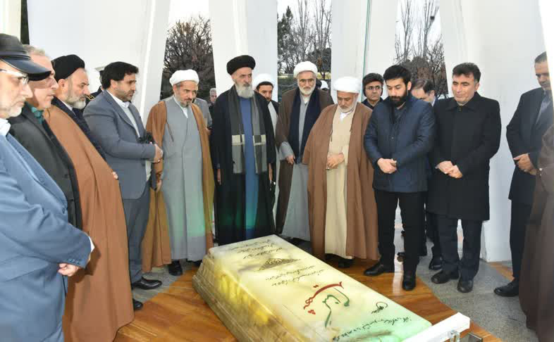 پیشرفت چشمگیر شرکت پتروشیمی تبریز حاکی از مدیریت جهادی و انقلابی در این مجموعه است
