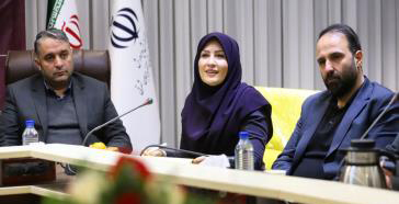 بانوان، رکن اصلی در تربیت خیرین آینده هستند