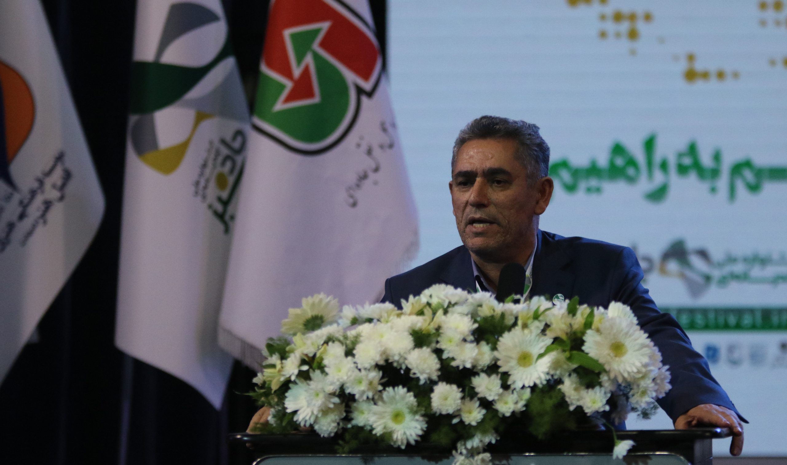 رسانه می‌تواند چالش حوزه راه را به گوش همگان برساند