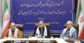 معلمان، الگوی جامعه معرفی شوند