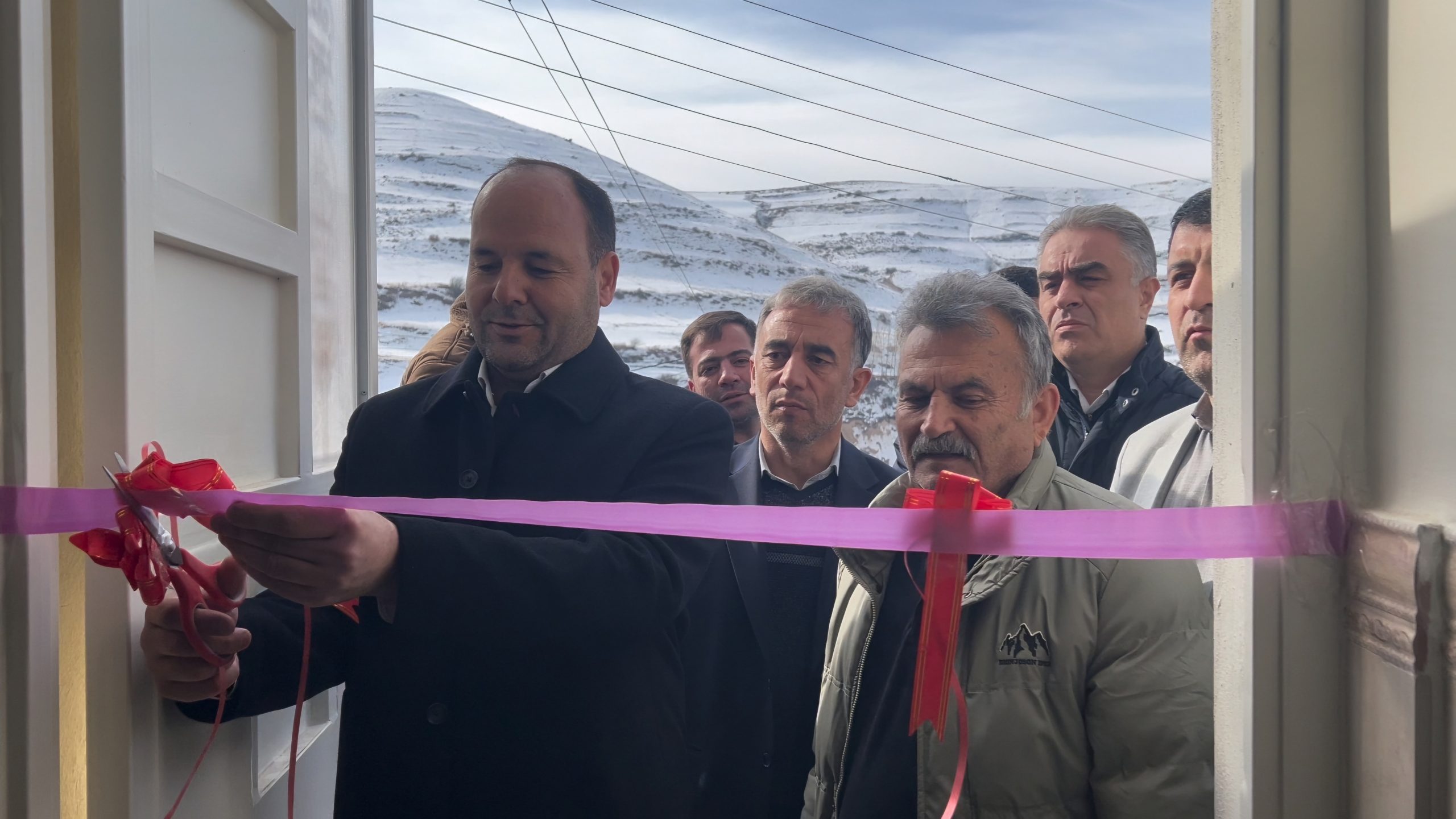 احداث مدرسه در روستای «مزرعه چل» خاروانا