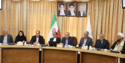 مدیران دستگاه‌ها، دین خود را به مدارس ادا کنند