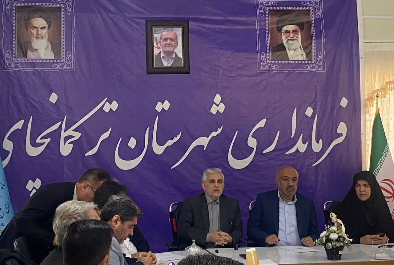 برای عبور از مشکلات، باید به دعواهای داخلی پایان دهیم