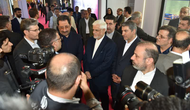 بازدید معاون اول رئیس جمهور از غرفه پتروشیمی تبریز در نخستین روز ایران اکسپو ۲۰۲۵