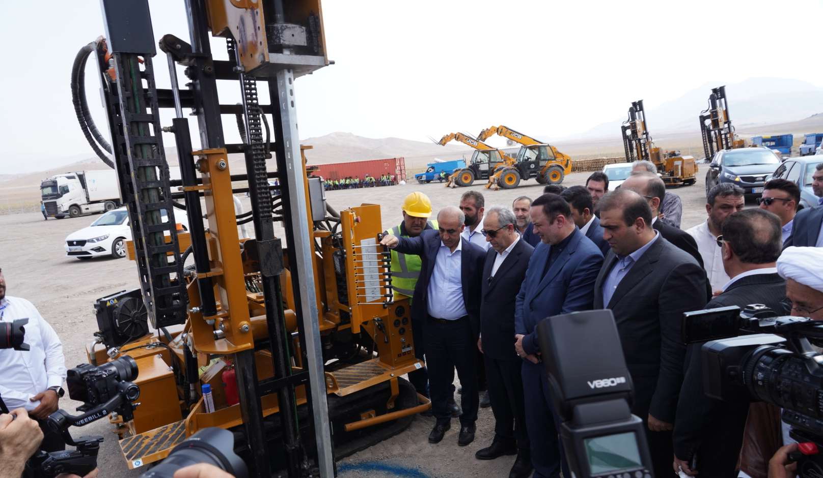 آغاز عملیات اجرایی دومین نیروگاه خورشیدی بزرگ کشور در منطقه آزاد ارس