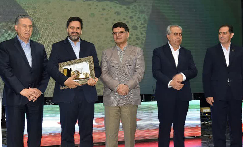 شرکت پتروشیمی تبریز واحد نمونه صنعتی آذربایجان‌ شرقی معرفی شد