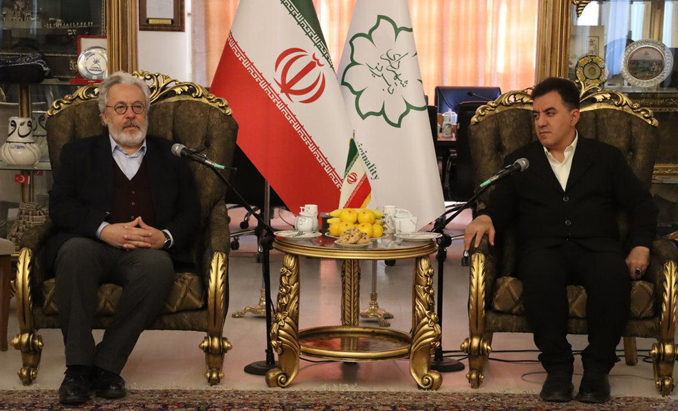 ضرورت تبیین جایگاه تبریز در هنرهای اسلامی