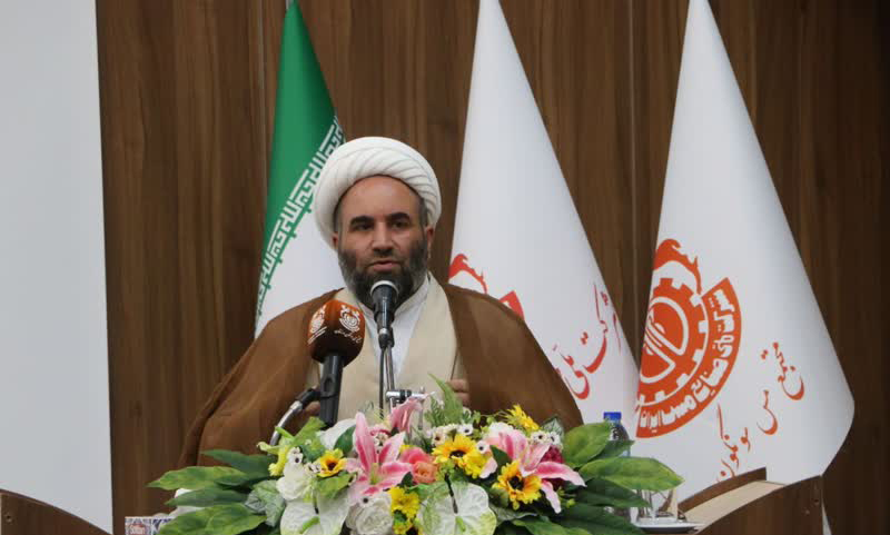 علامه جعفری نماد تواضع و علم نافع است