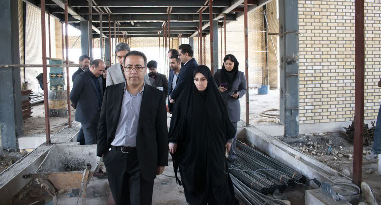 ️بازدید معاون فناوری و نوآوری وزارت علوم از عملیات ساخت سوله‌ های کارگاهی پارک علم و فناوری آذربایجان شرقی
