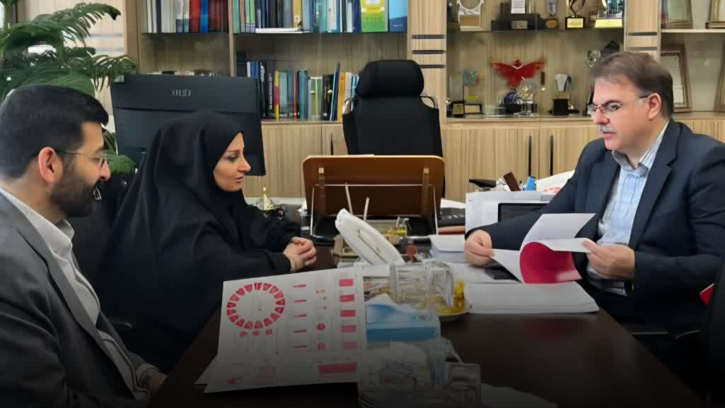 تقدیر معاون وزیر نفت از عملکرد تحسین‌برانگیز پارک علم و فناوری آذربایجان شرقی