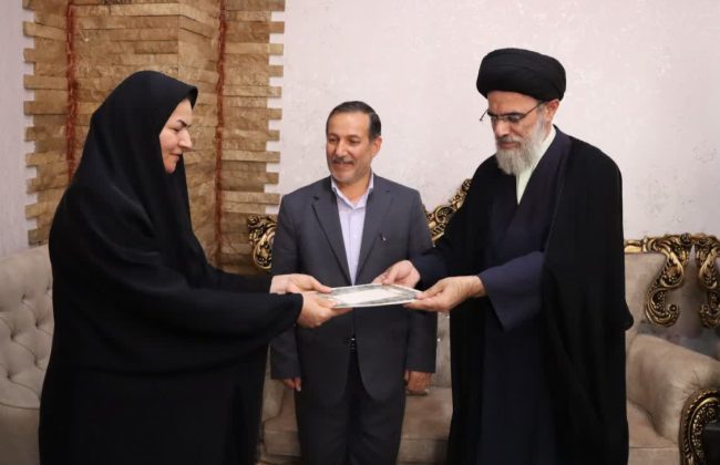 تجلیل مدیرکل تبلیغات اسلامی آذربایجان شرقی از خانواده شهدای جنگ رمضان در آذرشهر و بناب