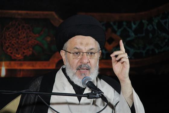 ایستادگی در برابر استکبار، تنها مسیر عزت است